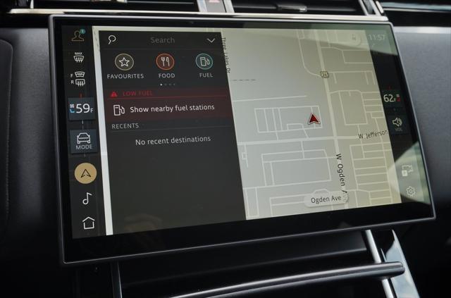 Photo of 2026 Fuji White Land Rover Range Rover Velar