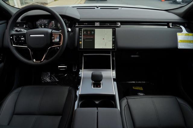 Photo of 2026 Fuji White Land Rover Range Rover Velar