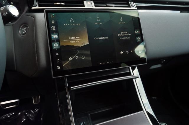 Photo of 2026 Fuji White Land Rover Range Rover Velar