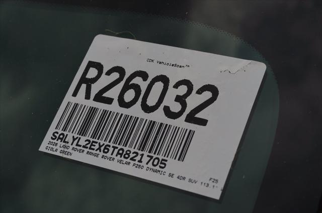 Photo of 2026 Giola Green Metallic Land Rover Range Rover Velar