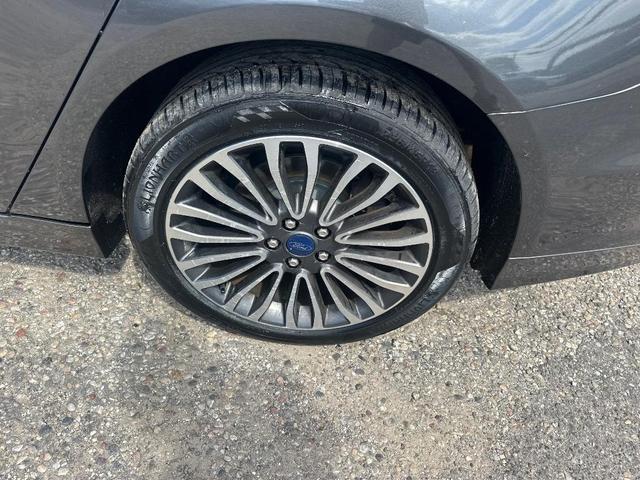 Photo of 2017 Magnetic Ford Fusion