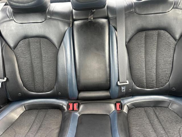 Photo of 2016 Granite Crystal Clearcoat Metallic Chrysler 200