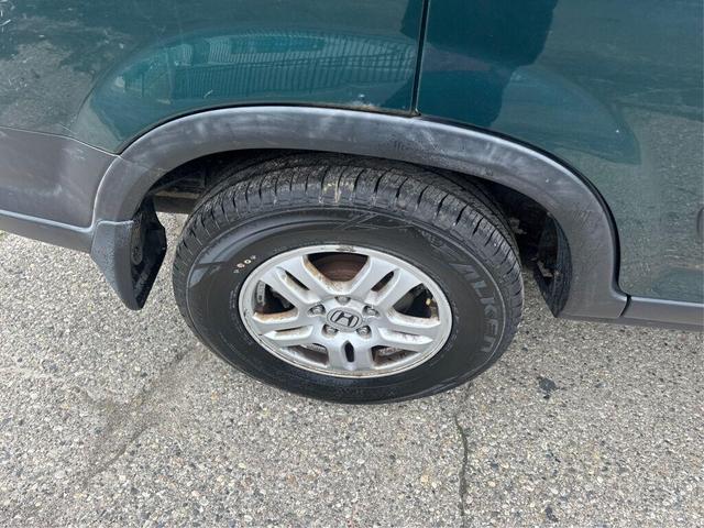 Photo of 2004 Clover Green Pearl Honda CR-V