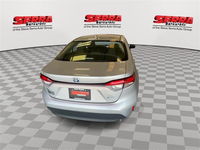 Photo of 2025 Classic Silver Metallic Toyota Corolla Hybrid