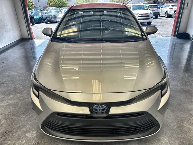 Photo of 2025 Classic Silver Metallic Toyota Corolla Hybrid
