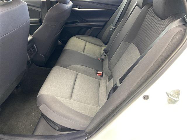 Photo of 2025 Ice Cap Toyota Camry