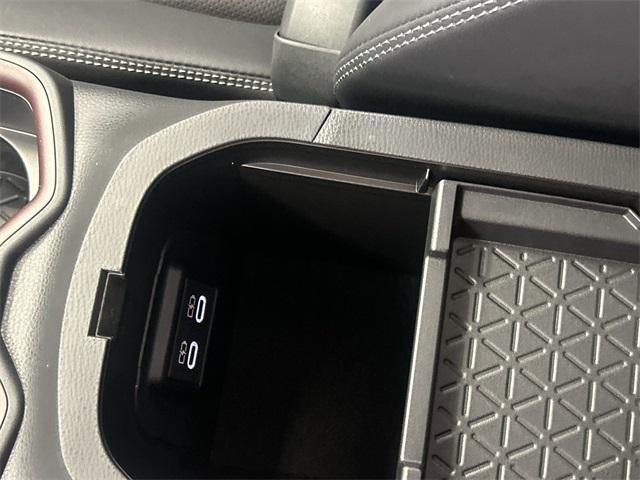 Photo of 2025 Wind Chill Pearl Toyota RAV4 Hybrid