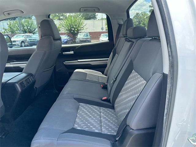 Photo of 2020 Super White Toyota Tundra