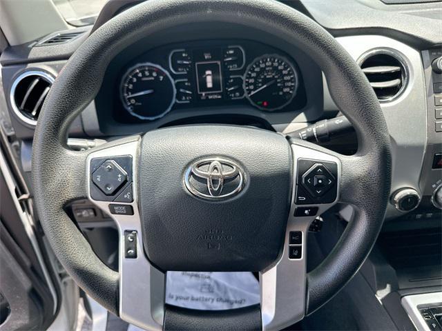 Photo of 2020 Super White Toyota Tundra