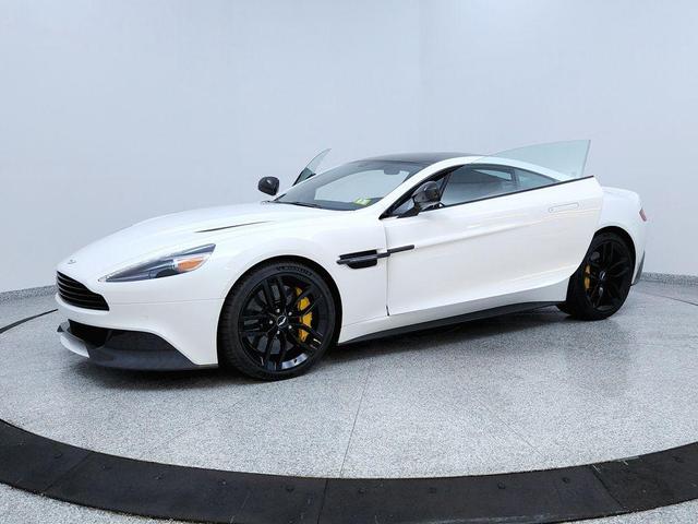 Photo of 2015 Stratus White Aston Martin Vanquish