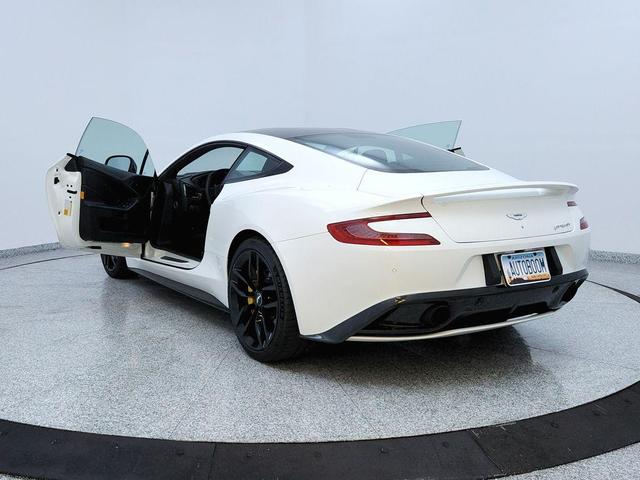 Photo of 2015 Stratus White Aston Martin Vanquish