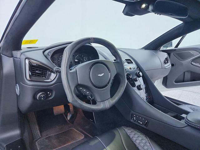 Photo of 2015 Stratus White Aston Martin Vanquish