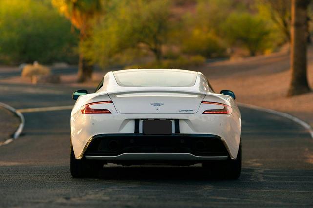 Photo of 2015 Stratus White Aston Martin Vanquish