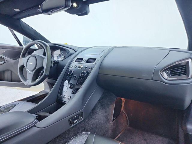 Photo of 2015 Stratus White Aston Martin Vanquish
