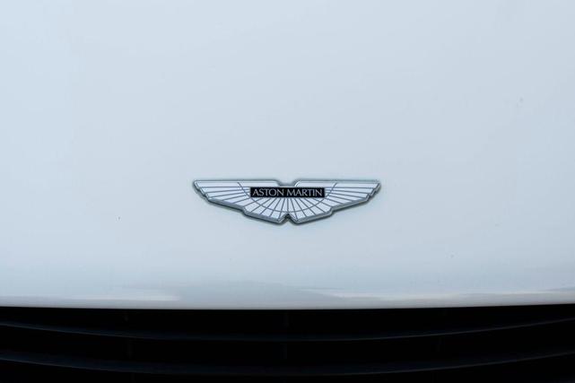 Photo of 2015 Stratus White Aston Martin Vanquish
