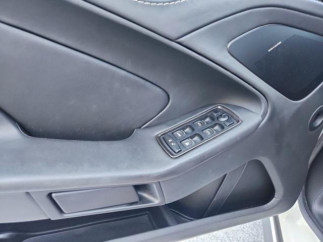 Photo of 2015 Stratus White Aston Martin Vanquish