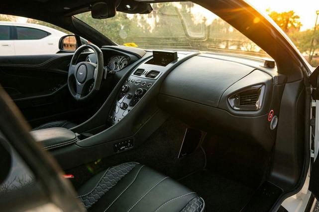 Photo of 2015 Stratus White Aston Martin Vanquish
