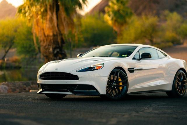 Photo of 2015 Stratus White Aston Martin Vanquish