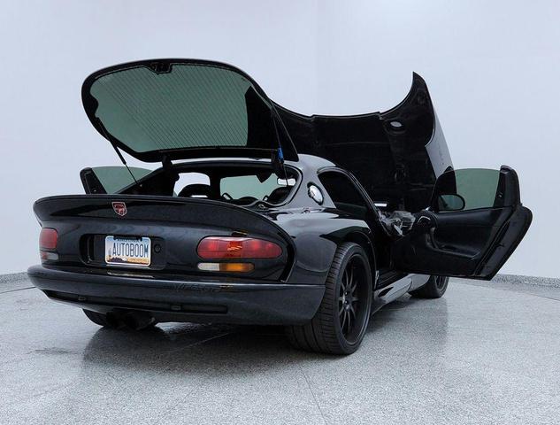 Photo of 1999 Viper Black Clearcoat Dodge Viper