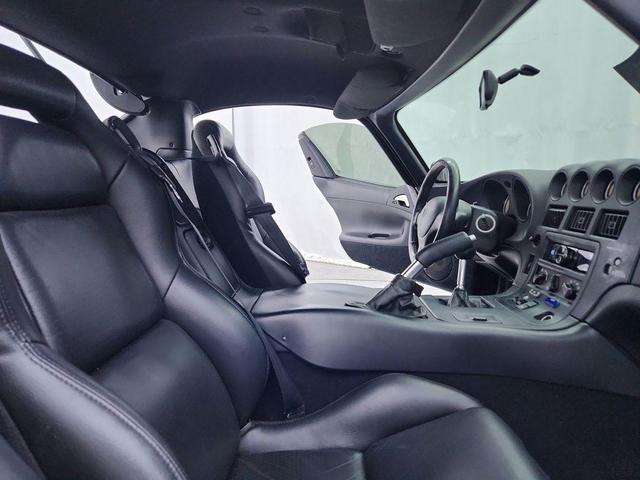 Photo of 1999 Viper Black Clearcoat Dodge Viper