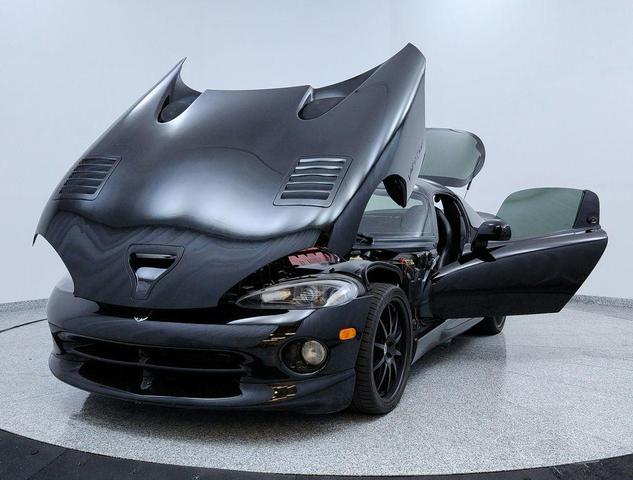 Photo of 1999 Viper Black Clearcoat Dodge Viper