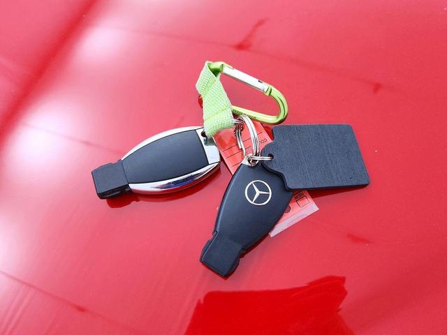 Photo of 2003 Magma Red Mercedes-Benz SL-Class