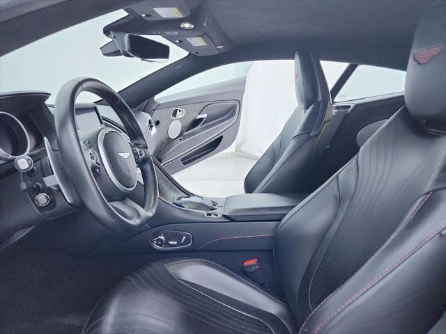 Photo of 2018 Stratus White Aston Martin DB11