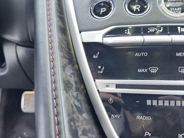 Photo of 2018 Stratus White Aston Martin DB11