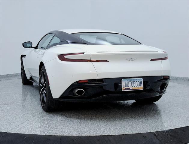 Photo of 2018 Stratus White Aston Martin DB11