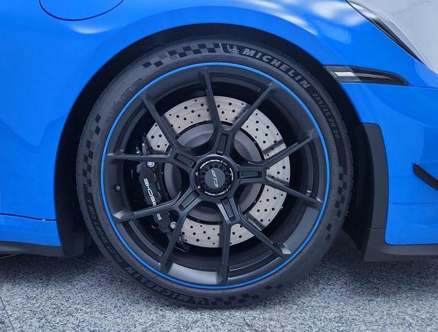 Photo of 2023 Shark Blue Porsche 911