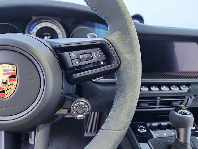Photo of 2023 Shark Blue Porsche 911