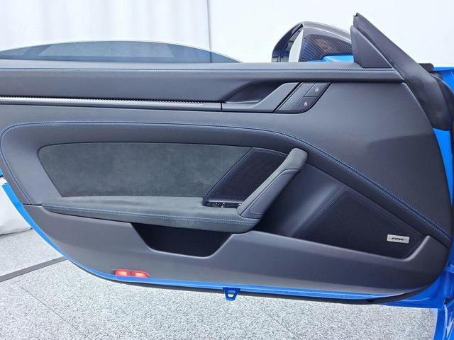 Photo of 2023 Shark Blue Porsche 911