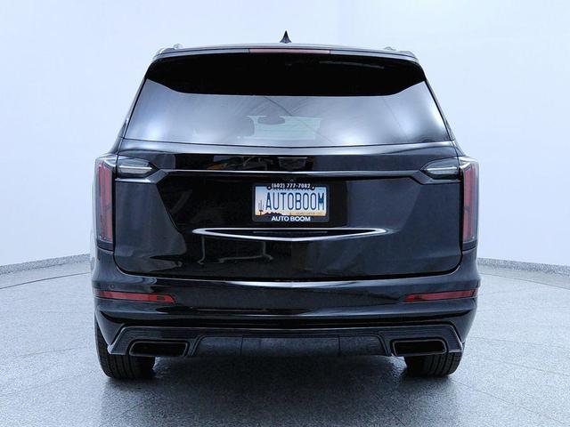 Photo of 2021 Stellar Black Metallic Cadillac XT6
