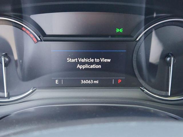 Photo of 2021 Stellar Black Metallic Cadillac XT6