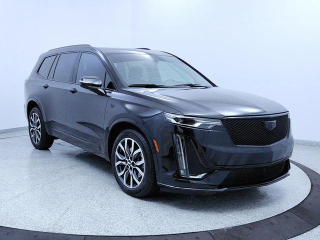 Photo of 2021 Stellar Black Metallic Cadillac XT6