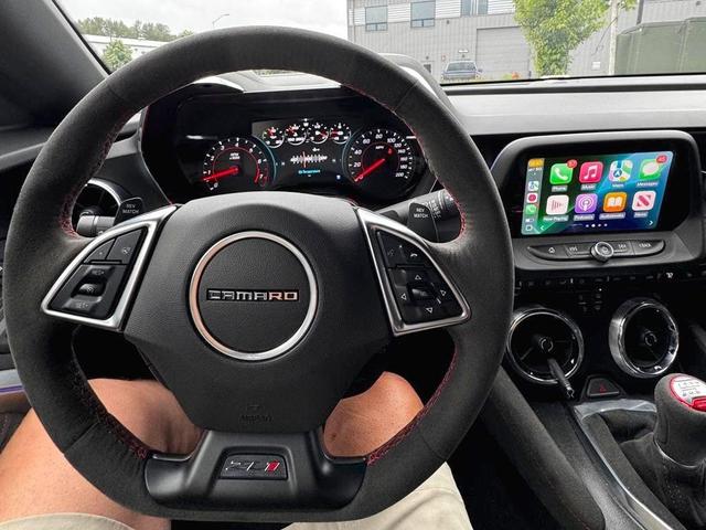 Photo of 2018 Silver Ice Metallic Chevrolet Camaro