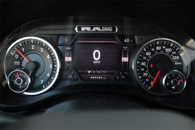 Photo of 2021 Diamond Black Crystal Pearlcoat RAM 1500