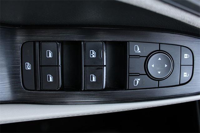 Photo of 2021 Caspian Blue Metallic Nissan Rogue