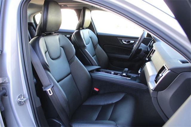 Photo of 2025 No Color Volvo S60