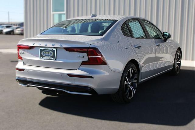 Photo of 2025  Volvo S60
