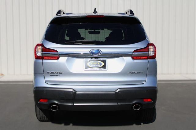 Photo of 2022 Ice Silver Metallic Subaru Ascent