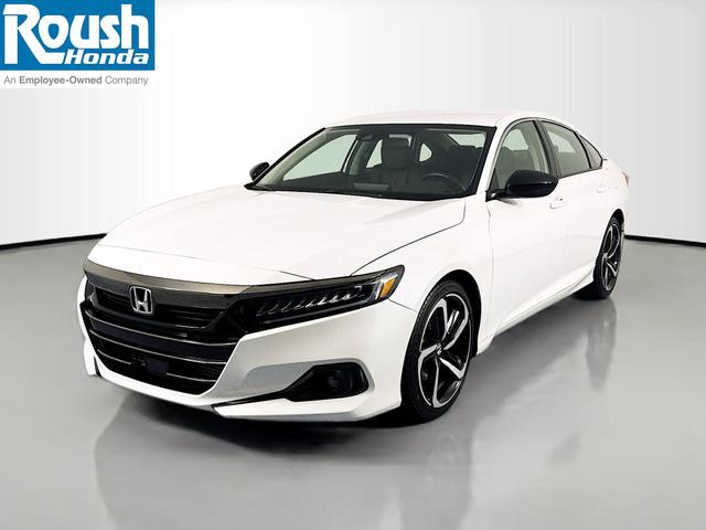 Photo of 2022 Platinum White Pearl Honda Accord