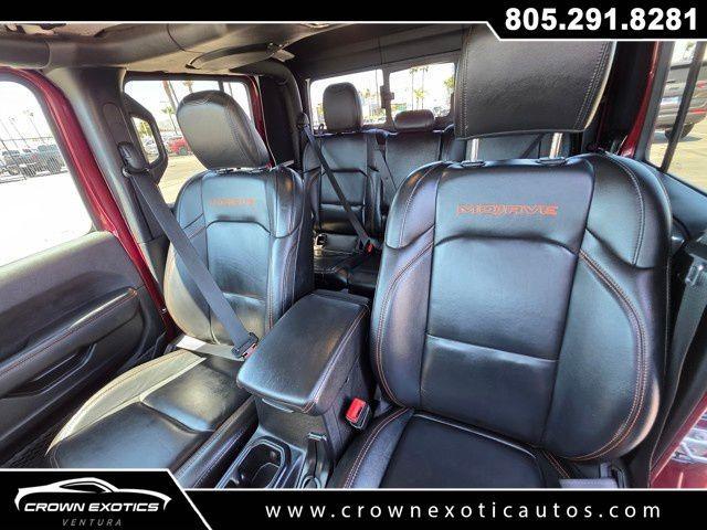 Photo of 2021 Snazzberry Pearlcoat Jeep Gladiator