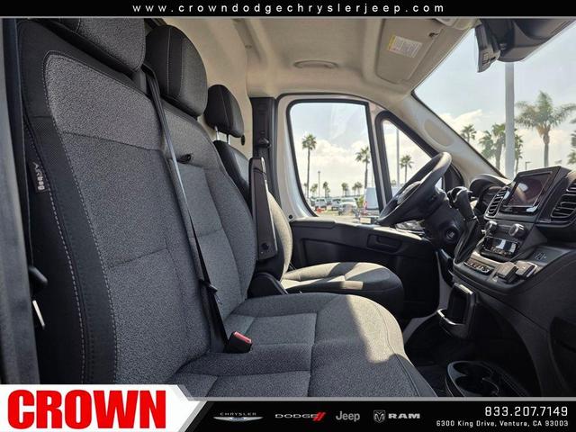 Photo of 2025 Bright White Clearcoat RAM ProMaster 2500