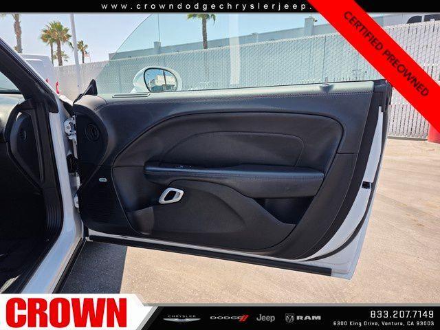 Photo of 2022 White Knuckle Clearcoat Dodge Challenger