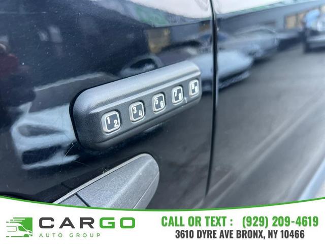 Photo of 2018 Shadow Black Ford Transit-350