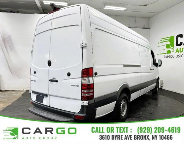 Photo of 2018 Arctic White Mercedes-Benz Sprinter 2500
