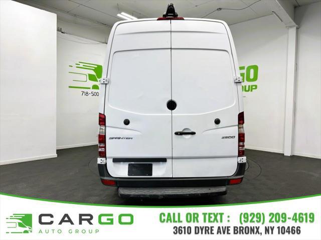 Photo of 2018 Arctic White Mercedes-Benz Sprinter 2500