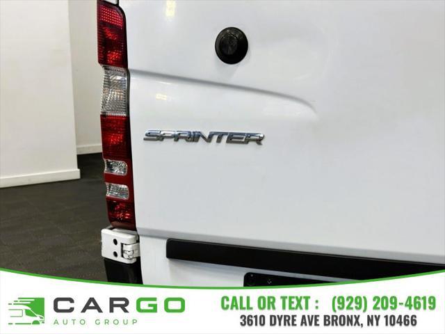 Photo of 2018 Arctic White Mercedes-Benz Sprinter 2500