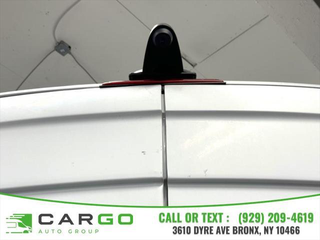 Photo of 2018 Arctic White Mercedes-Benz Sprinter 2500